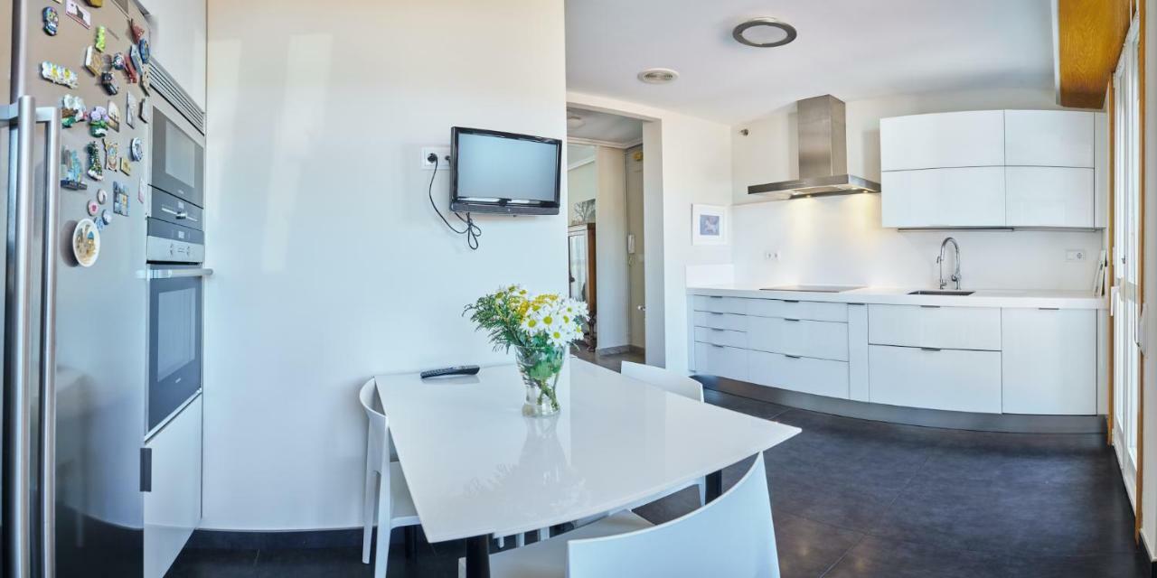 Duplex Luminoso Con Vistas En El Centro De Ourense Appartamento Esterno foto